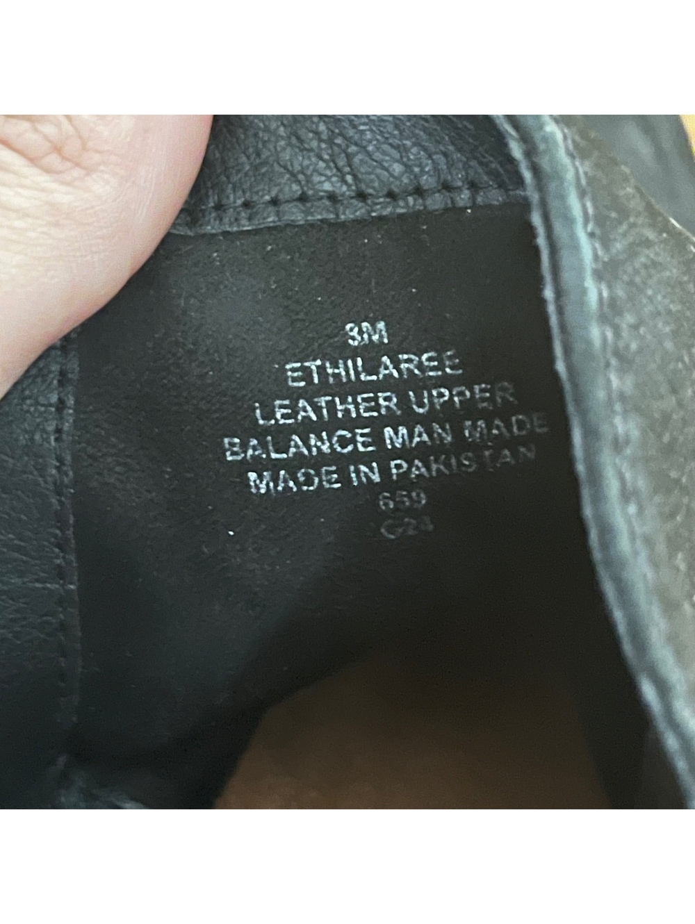 Earth Black Leather Upper Ankle Boots Size 8M - Picture 8 of 8
